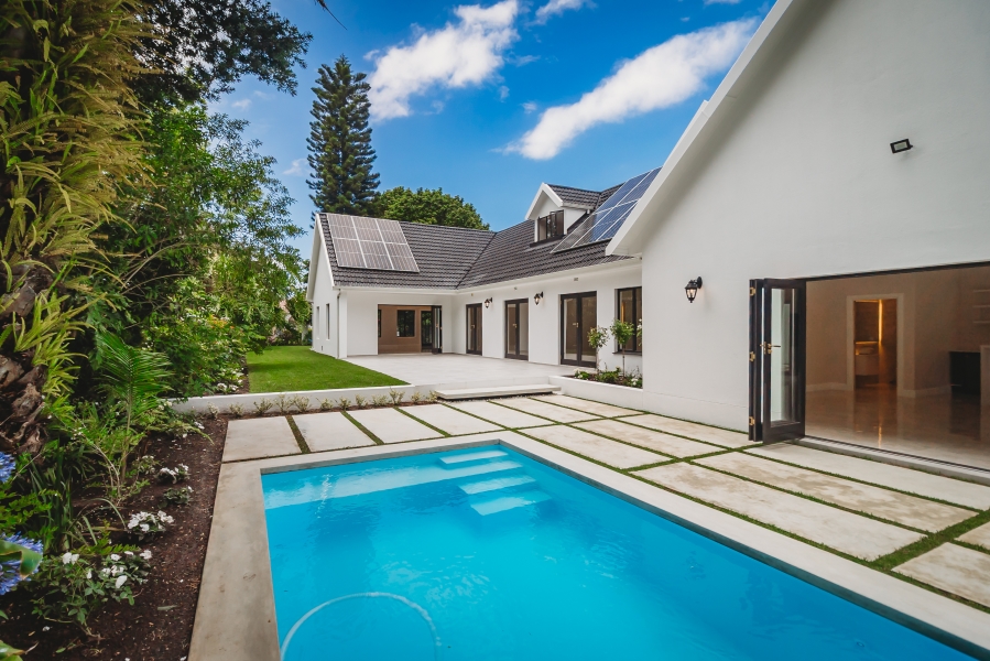 4 Bedroom Property for Sale in Fernridge Western Cape